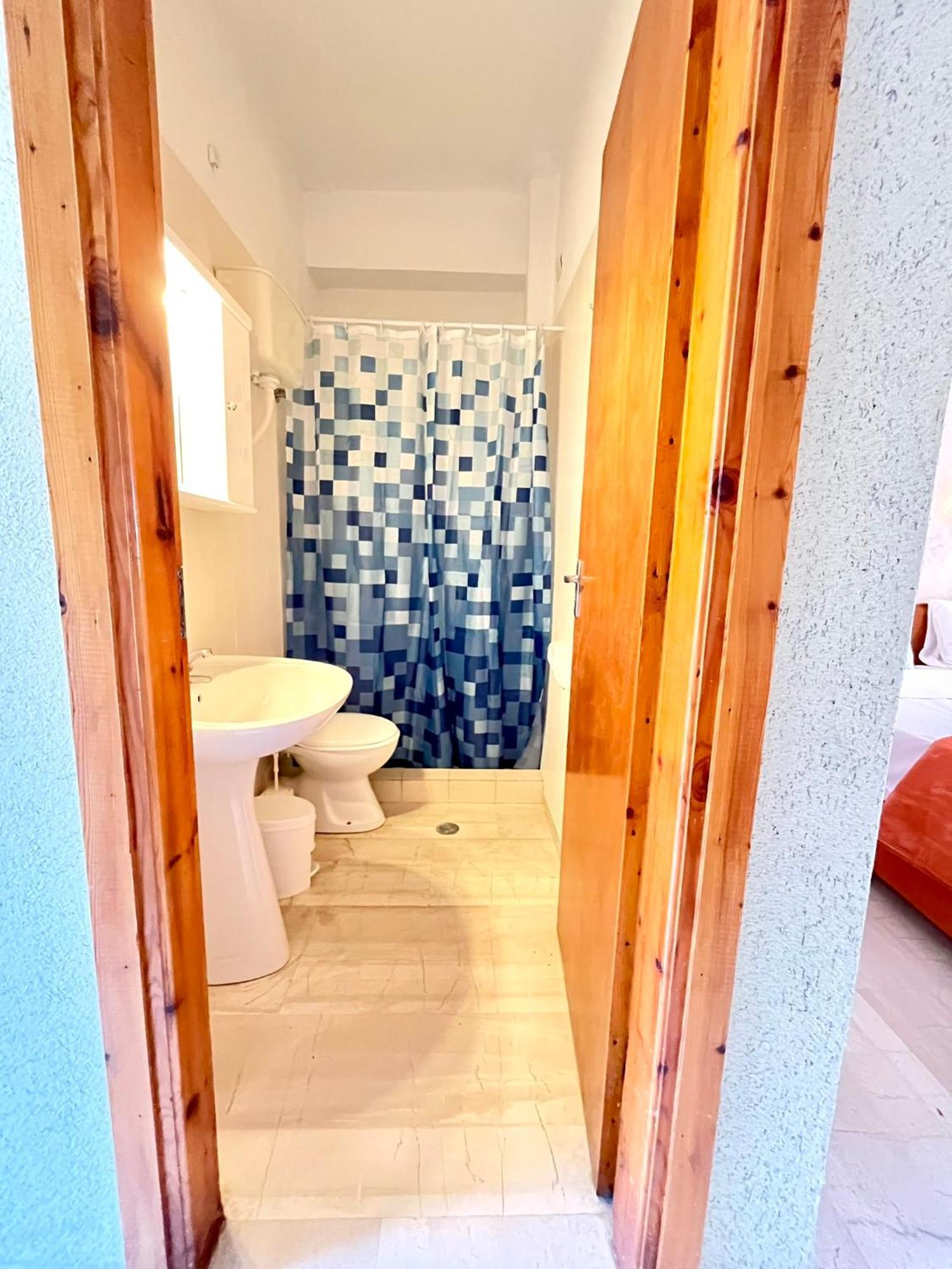 Oelia Rooms & Apartments Agia Marina  Exterior foto